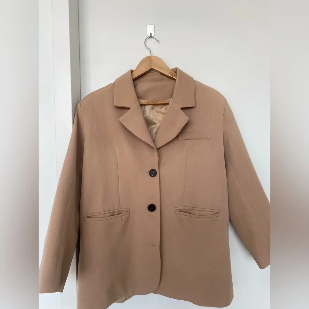 Oversized cream women blazer - Picture 1 of 4